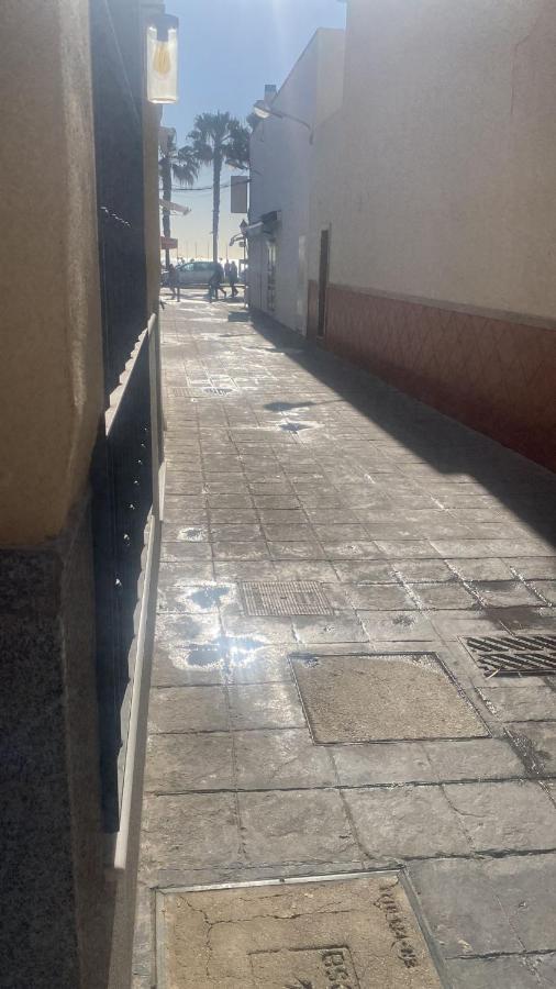 Apartamento Cubanito Primera Linea Bajondillo Torremolinos Luaran gambar